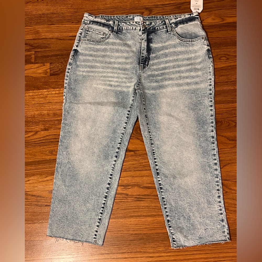 Time and Tru Light Blue Men's Jeans